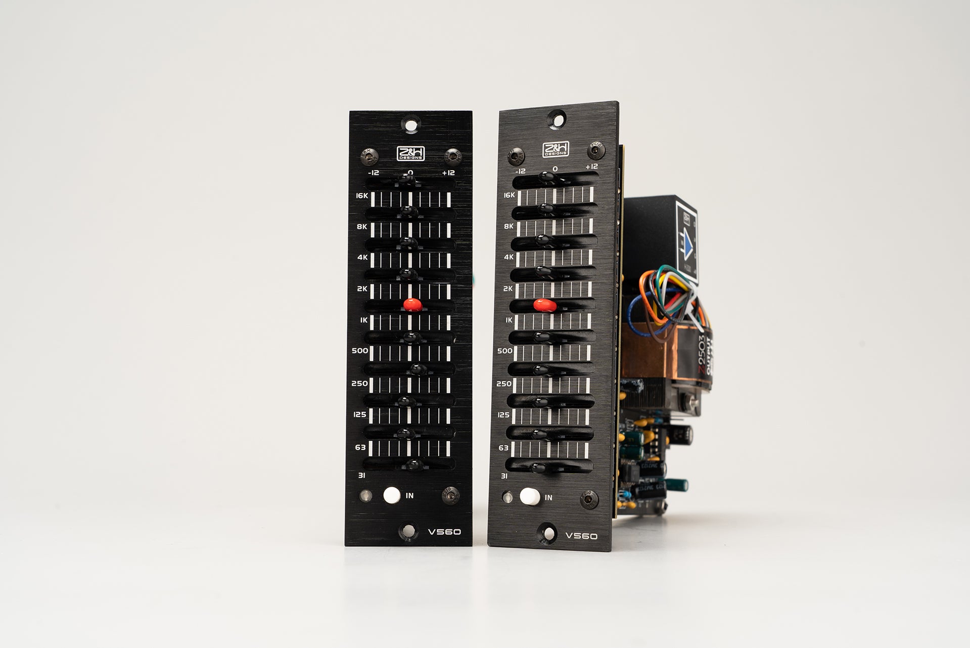 V560 グラフィックEQ