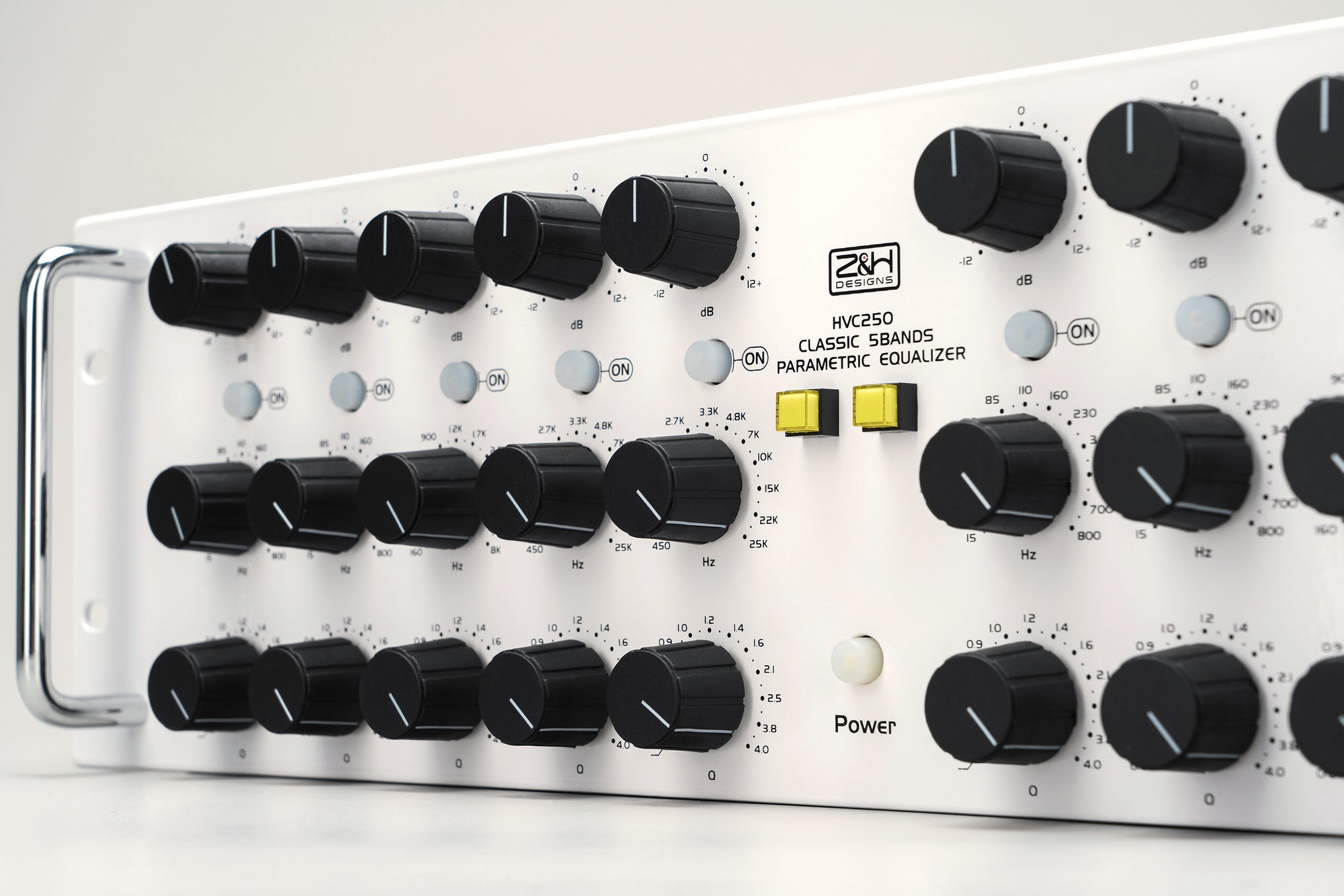 HVC250 ステレオ 5 バンド パラメトリック EQ