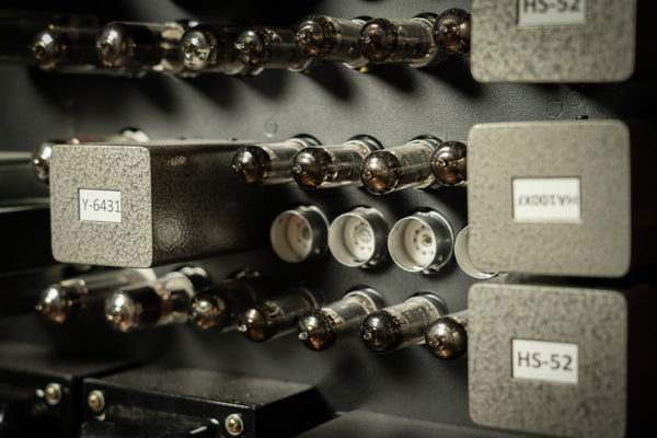 Model 670 Vari-Mu Compressor