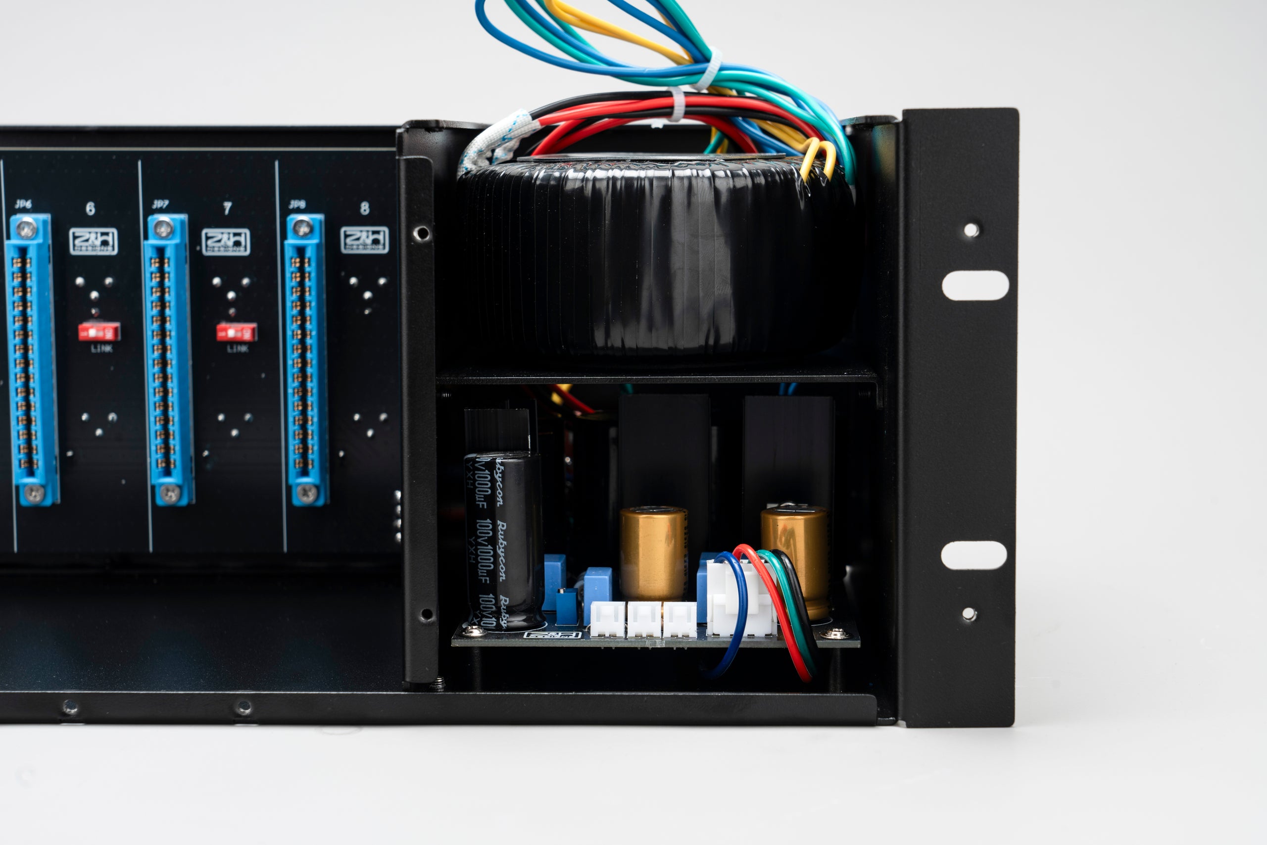 VC500VPR 8-Slot 500 Series Power Rack V2 - Z&H Designs | Linear PSU