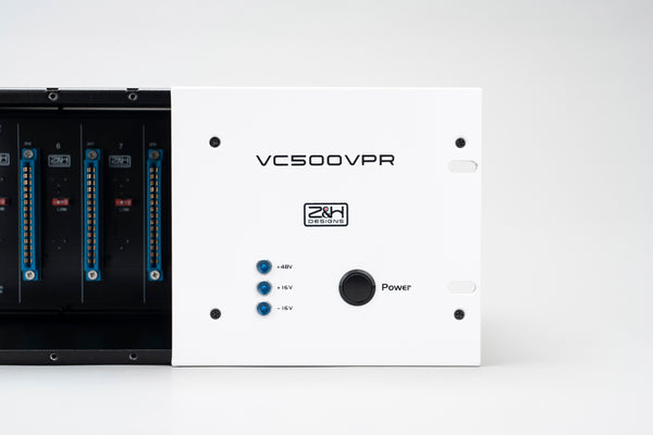 VC500VPR 8 slot 500 series power rack white panel close up